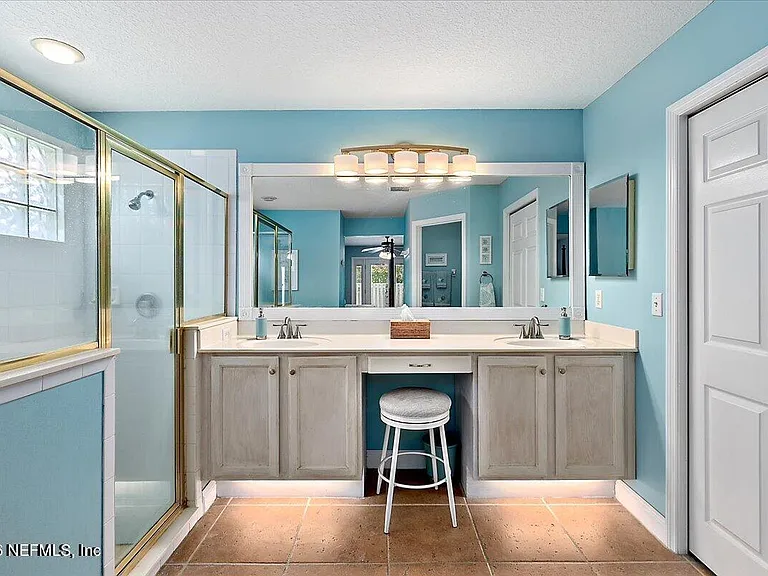 2884 Saint Maarten Ct — Photo 9