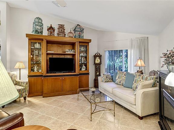 4th image of 1021 Jardin DR