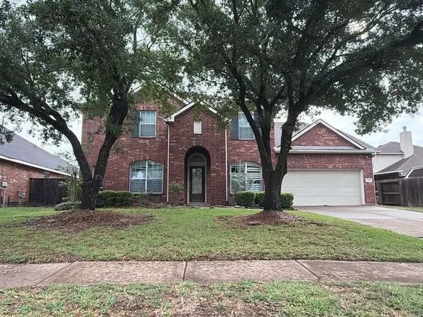 19906 Ogdenburg Falls Dr, Spring, TX 77379