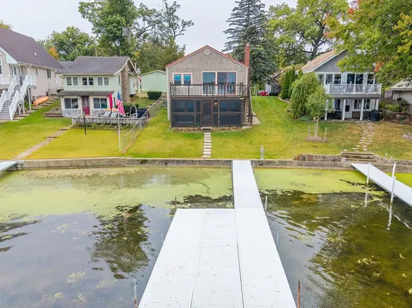 140 Ems W26 Ln, North Webster, IN 46555