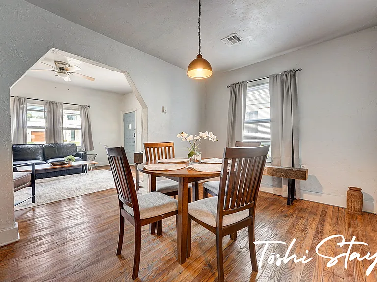 120 NW 31st St #B — Photo 13