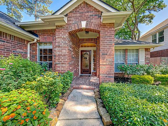 5th image of 13923 Carrington Ln