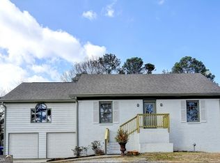 356 Camp Perrin Rd NE, Lawrenceville, GA 30043