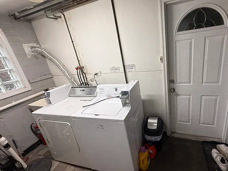 2232 N River Rd #3 — Photo 18