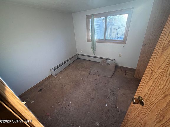 5th image of 3900 Lois Dr