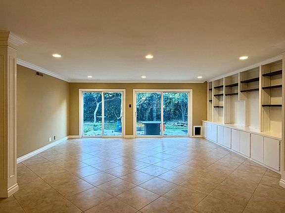 2nd image of 4848 Ironwood Ave