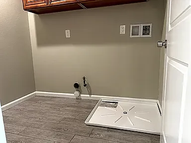 16397 Valencia Ave #1 — Photo 11