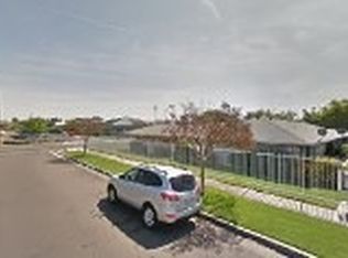 2618 E Lamona Ave, Fresno, CA 93703