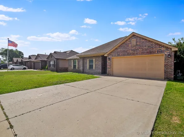 28044 E 148th Pl S, Coweta, OK 74429