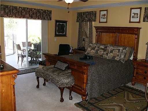 3rd image of 601 SE Portage Ave