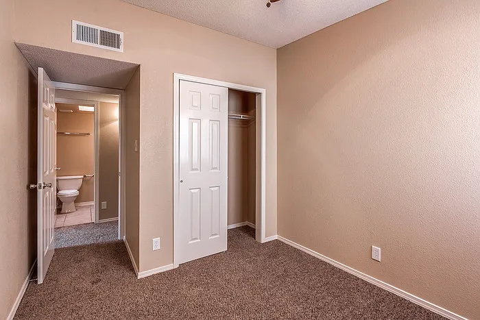 14252 Spanish Point Dr — Photo 20