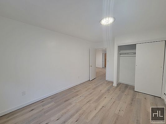 4th image of 3718 Blackstone Ave APT 1