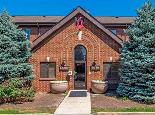 9750-1 E Lakeshore Dr, Indianapolis, IN 46280