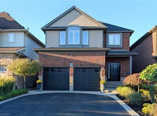 85 Carlson St, Hamilton, ON L8J 0B7