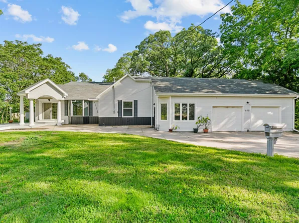 615 N 3rd St, Missouri Valley, IA 51555