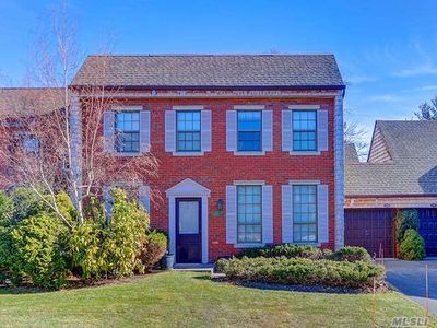 142 Anchor Ln, Bay Shore, NY, 11706