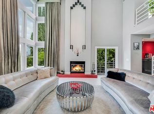 13563 Contour Dr, Sherman Oaks, CA 91423