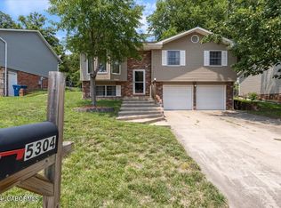 5304 Scruggs Station Rd, Jefferson City, MO 65109