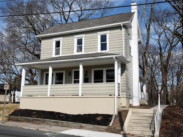 887 Market St, Bangor, PA 18013