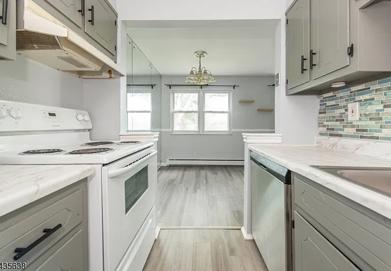 100 Pierson Miller Dr #E4 — Photo 8