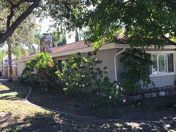 2nd image of 1988 N Mountain Ave