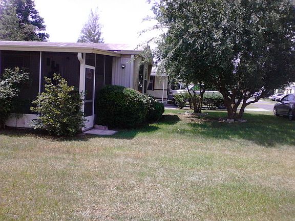 2nd image of 5431 NE 35th St Lot 142