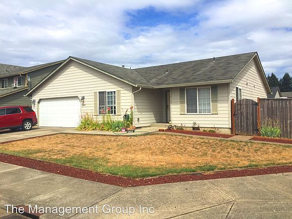 2nd image of 10003 NE 145th Ave