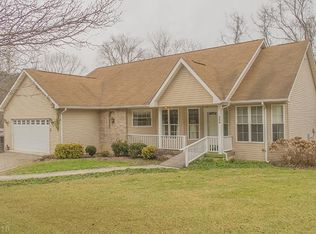 269 Indian Valley Rd NW, Radford, VA 24141