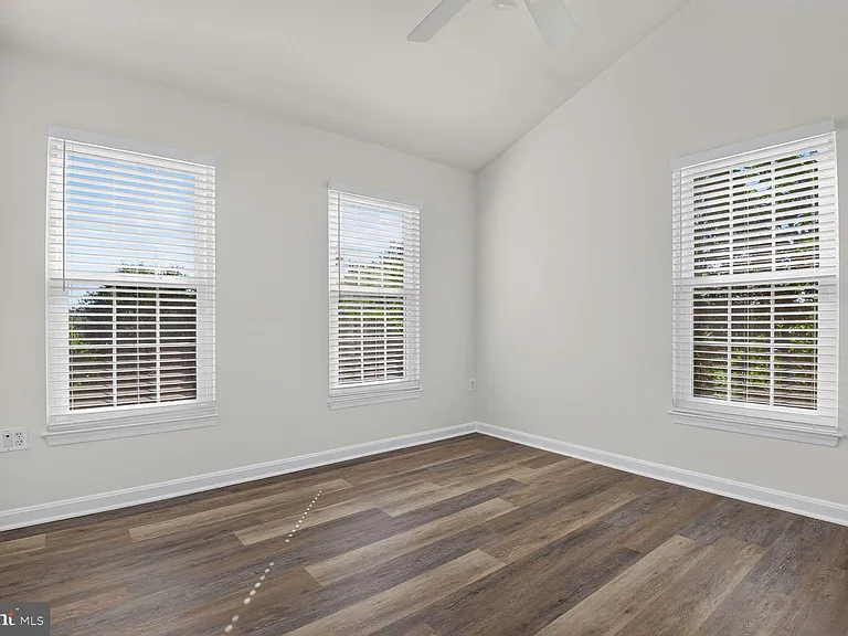 13642 Flying Squirrel Dr — Photo 17