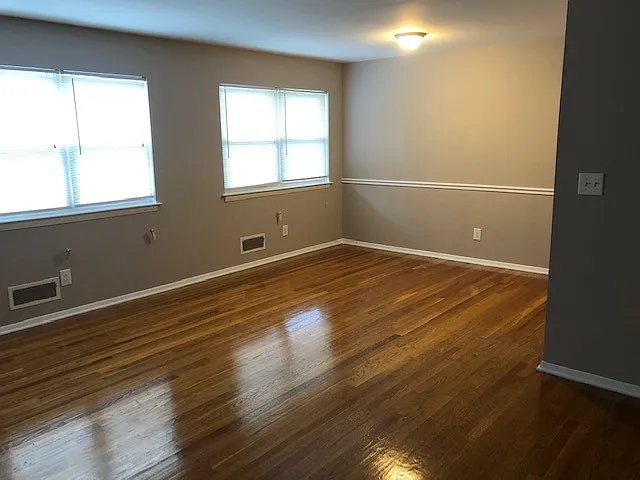 different apartment, better shot of living/dining room areas