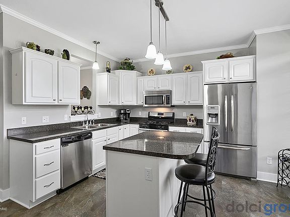 2nd image of 1055 Kensington St NW #78