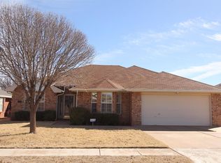 903 Kirby Ave, Lubbock, TX 79416