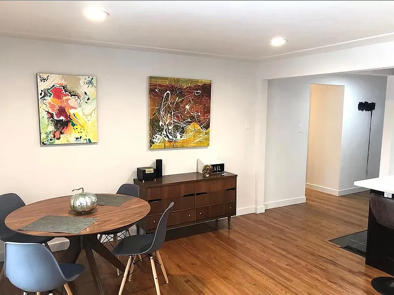 2711 S Lowell Blvd — Photo 9
