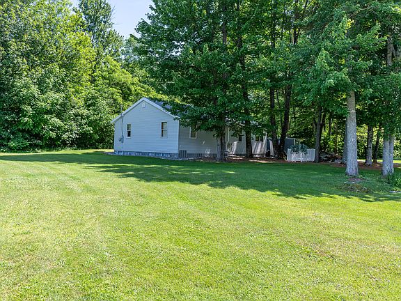 3rd image of 333 Smithfield Road #2