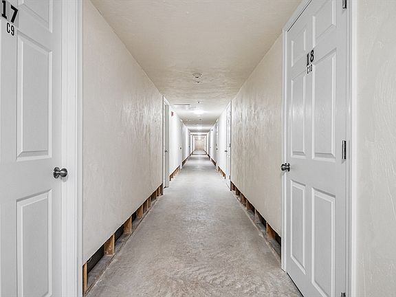 4th image of 360 Littleton Rd Unit C7