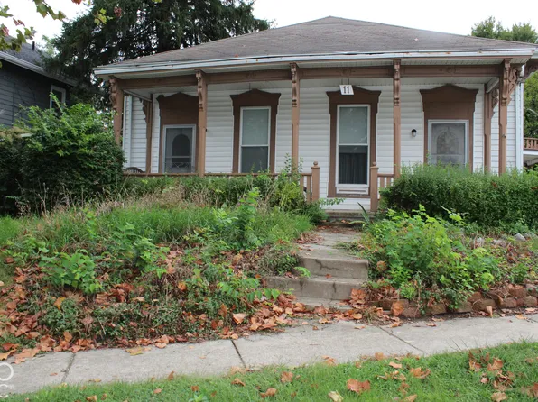 11 S Bloomington St, Greencastle, IN 46135
