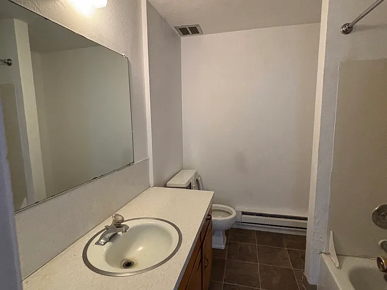 310 Moonlite Dr #15 — Photo 4