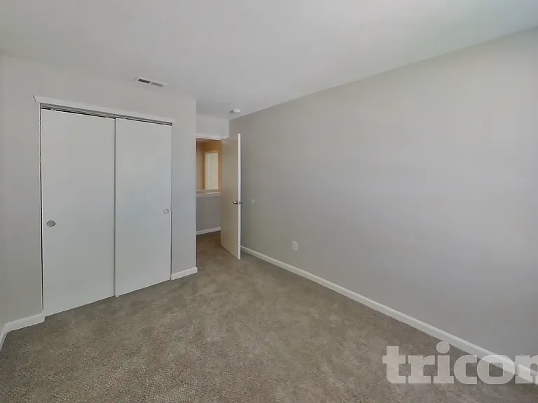 3203 Brandenburg Dr — Photo 14