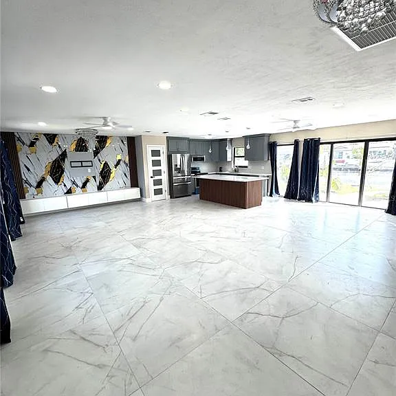 10708 Donbrese Ave — Photo 3