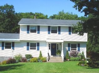 42 Freedom Ct, Ballston Spa, NY 12020
