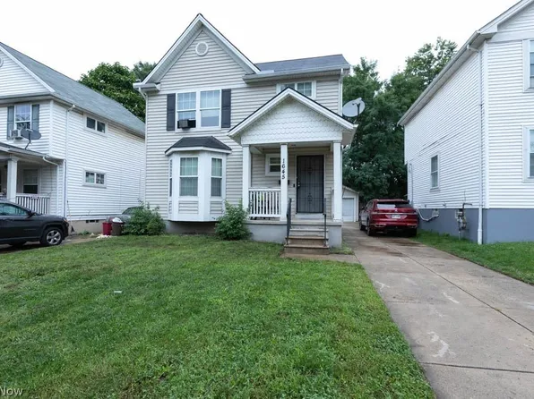 1645 Carlyon Rd, East Cleveland, OH 44112