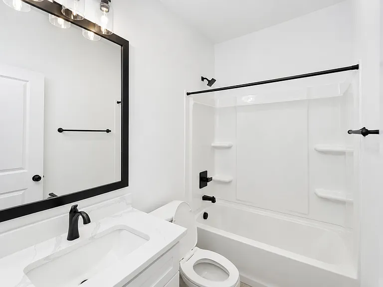 216 E Phifer St — Photo 14