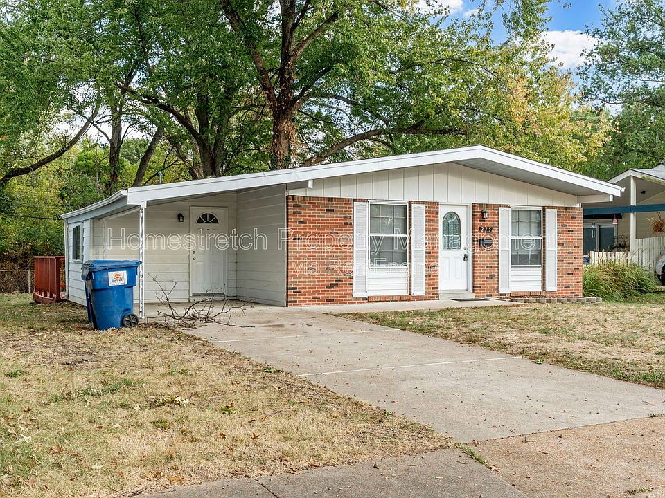 1st image of 235 Moule Dr