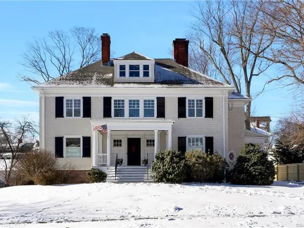 9 Beverly Road, West Hartford, CT 06119