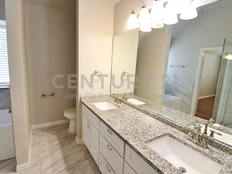 729 Rawlins Dr — Photo 10