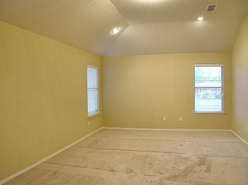 5th image of 1919 Timberland Dr