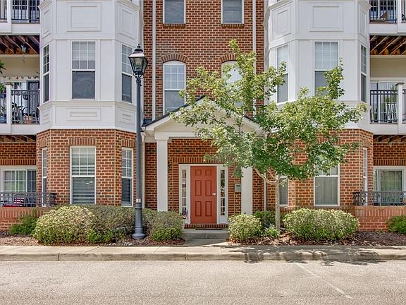 2nd image of 669 Claire Ln