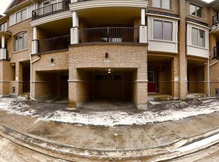 25 Waterside Way, Whitby, ON L1N 0N1