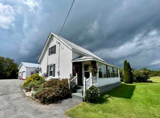 807 Cannon Corners Rd, Mooers Forks, NY 12959