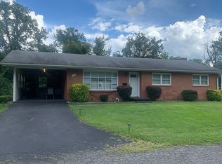 396 School St, Romney, WV
